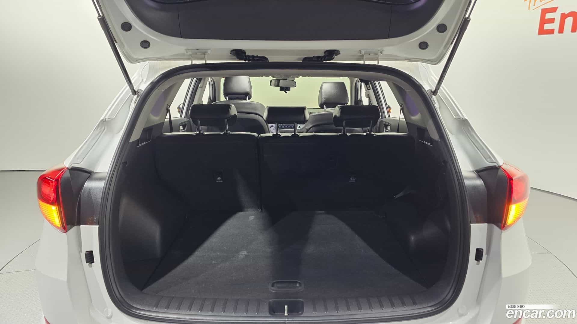 Tucson Hyundai 2016.6-OPTION-022