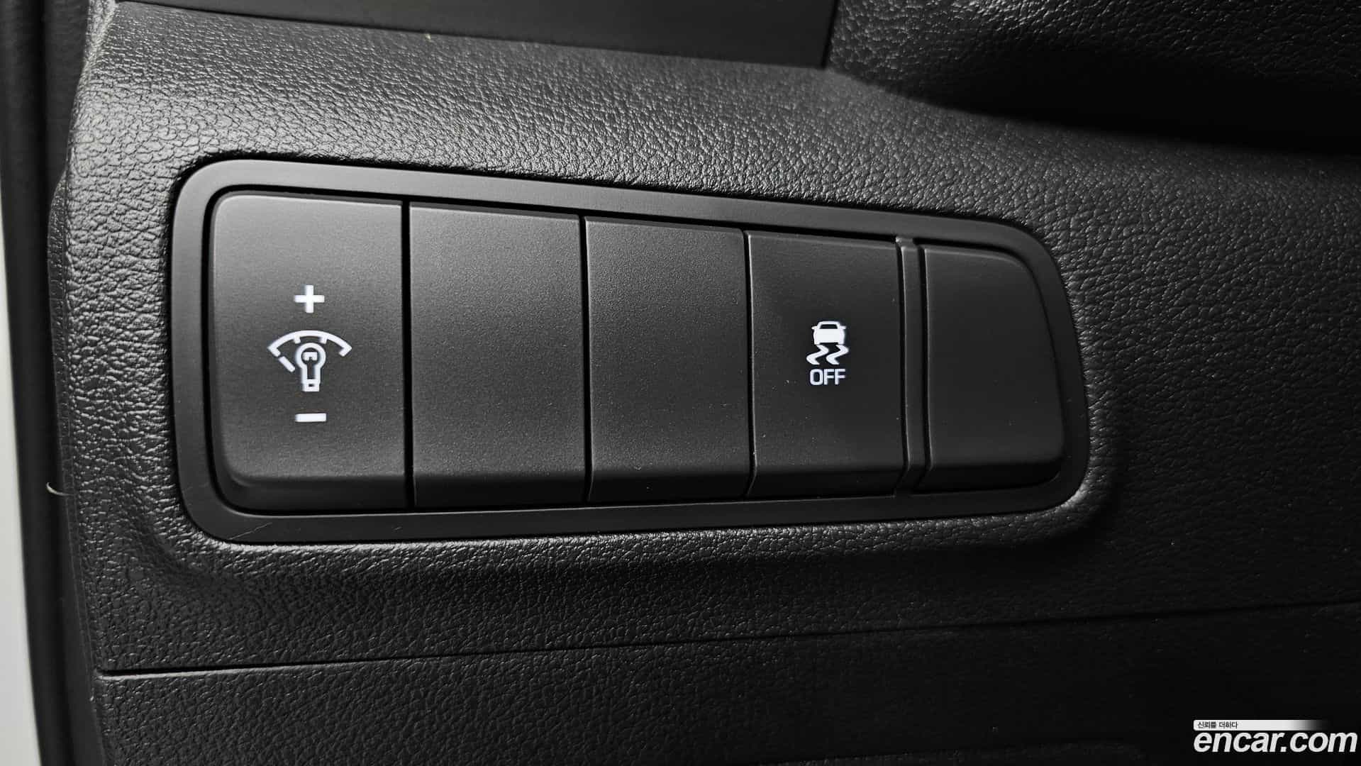 Tucson Hyundai 2016.6-OPTION-023