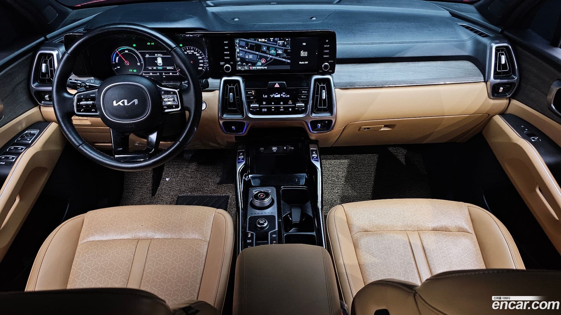 Main__Slider__Photo:Sorento Kia 2023.2-6