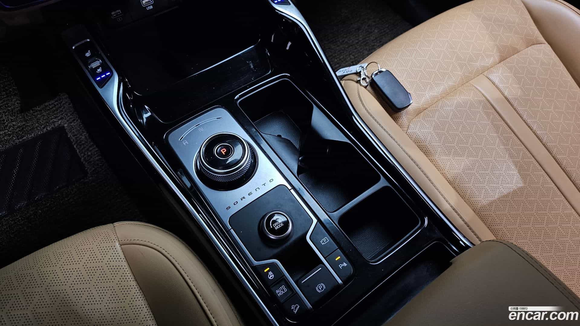 Sorento Kia 2023.2-INNER-009