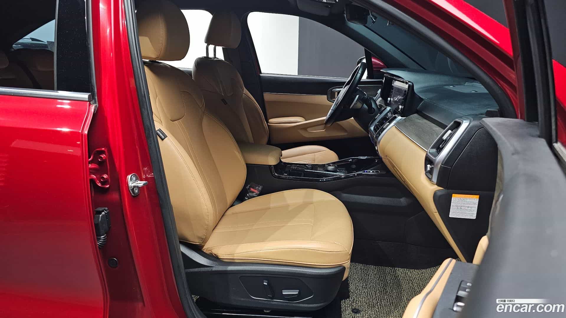 Sorento Kia 2023.2-INNER-010