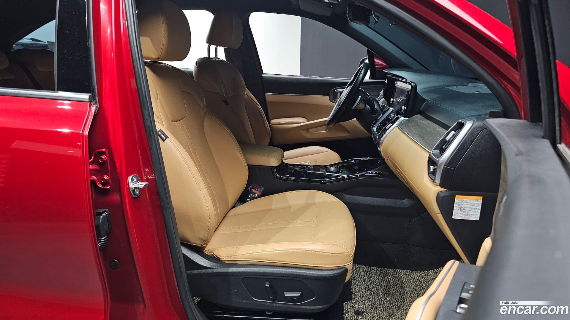 Main__Slider__Photo:Sorento Kia 2023.2-9