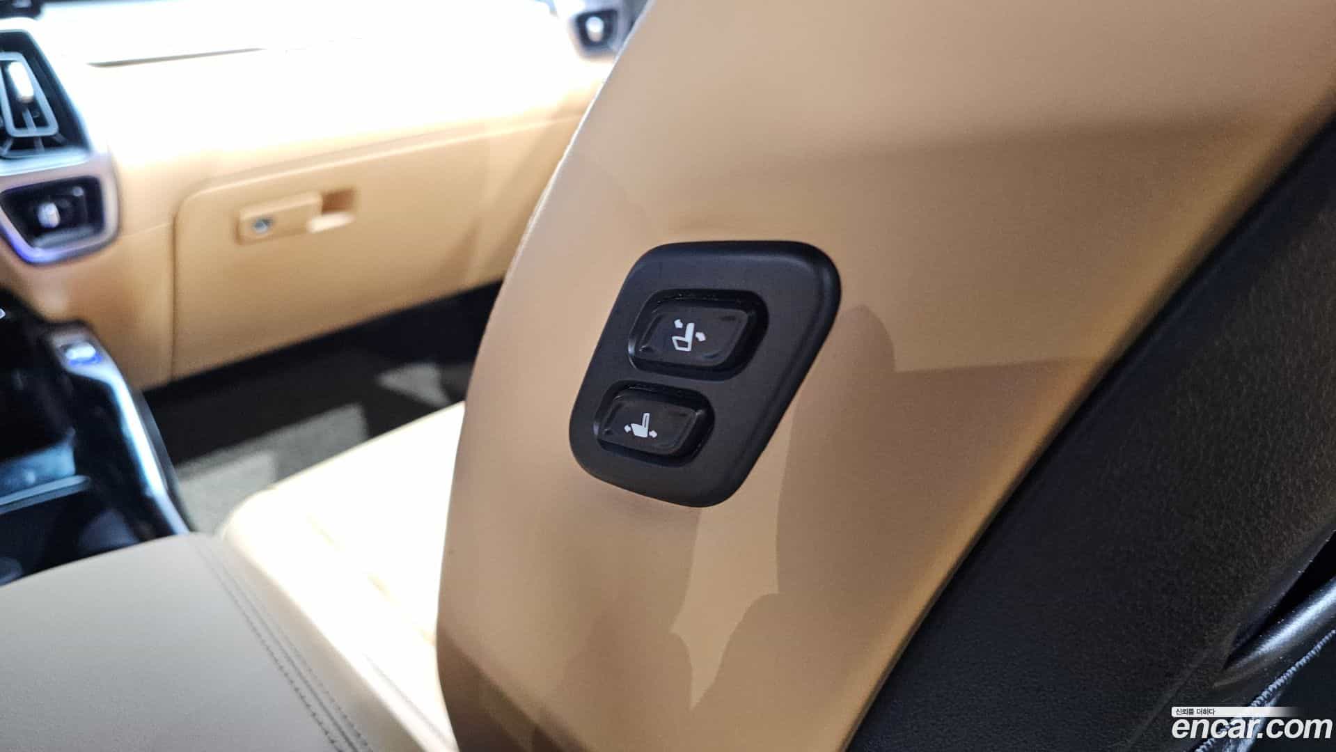 Sorento Kia 2023.2-OPTION-046