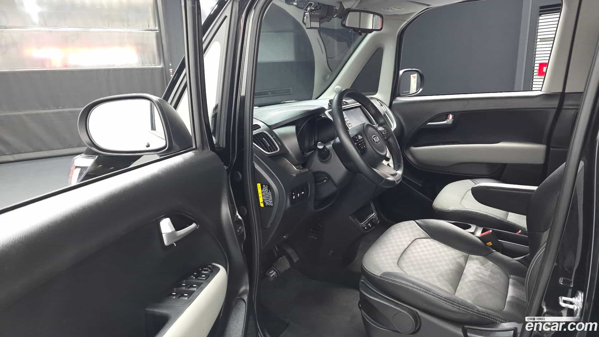 RAY Kia 2021.3-INNER-010