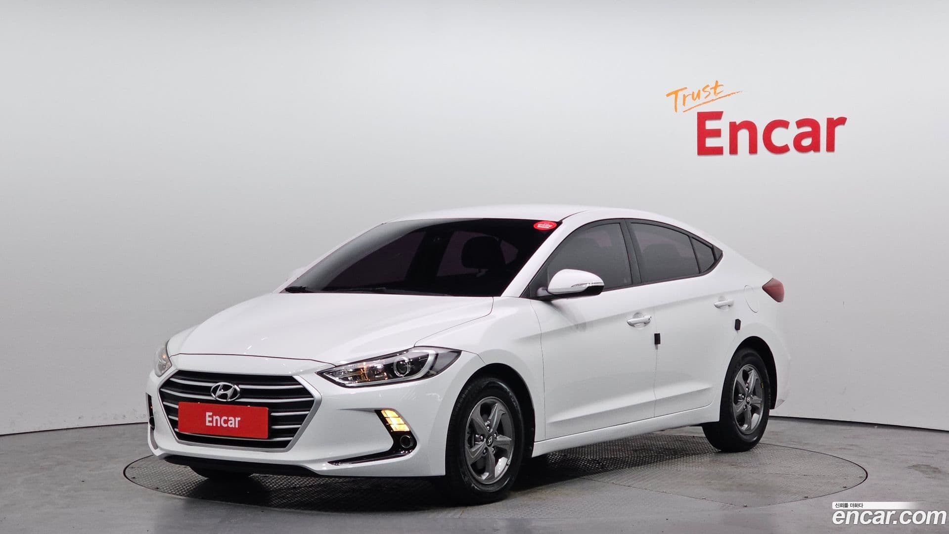 Main__Slider__Photo:AVANTE Hyundai 2016.0-0