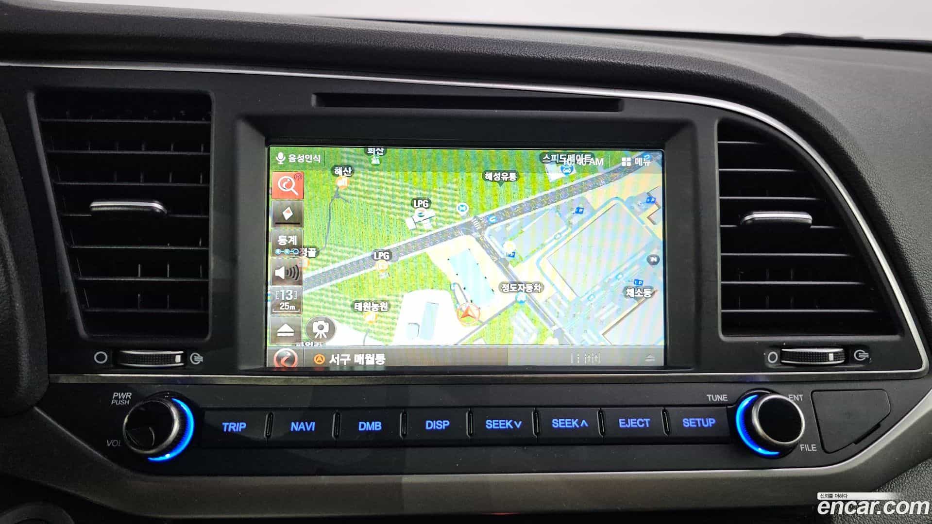 AVANTE Hyundai 2016.0-OPTION-018