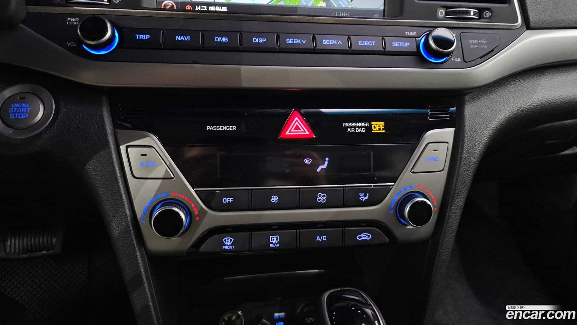 AVANTE Hyundai 2016.0-OPTION-020