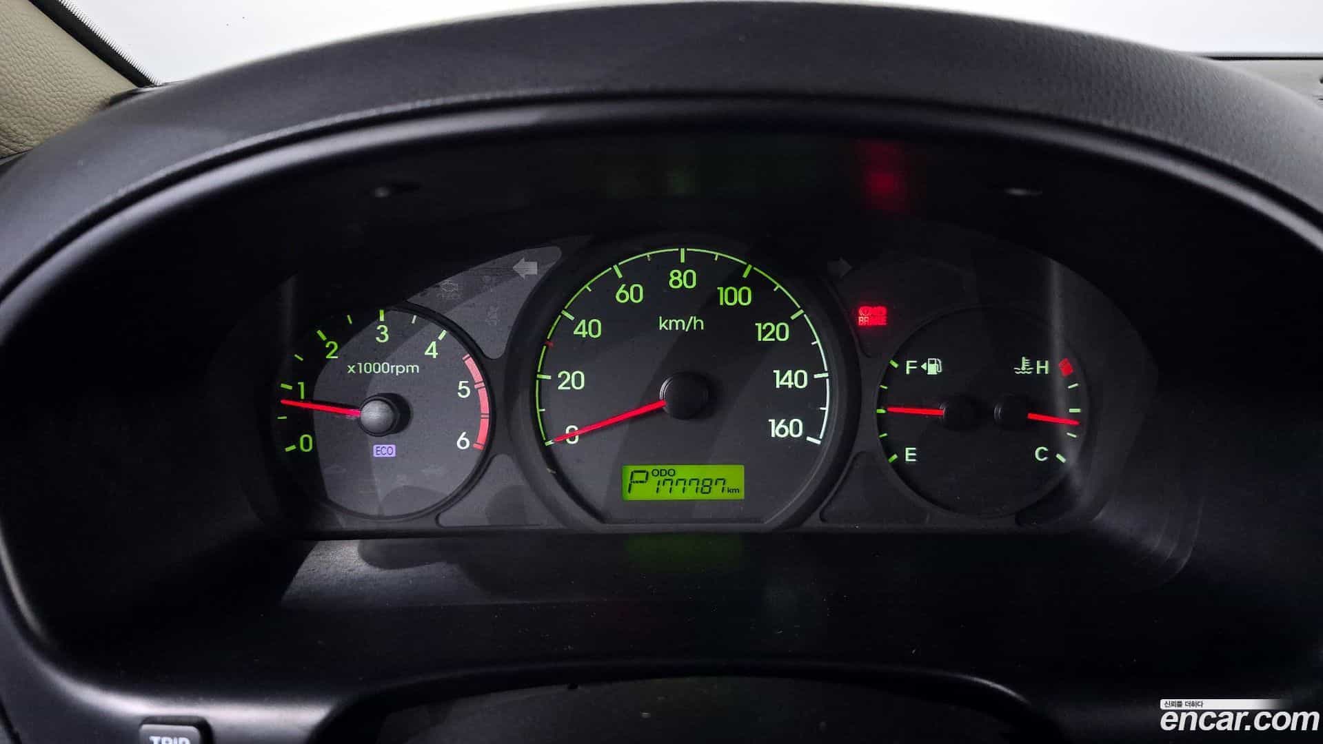 Starex Hyundai 2015.4-INNER-008