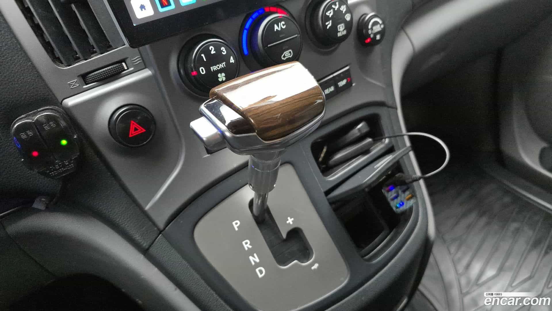 Starex Hyundai 2015.4-INNER-009