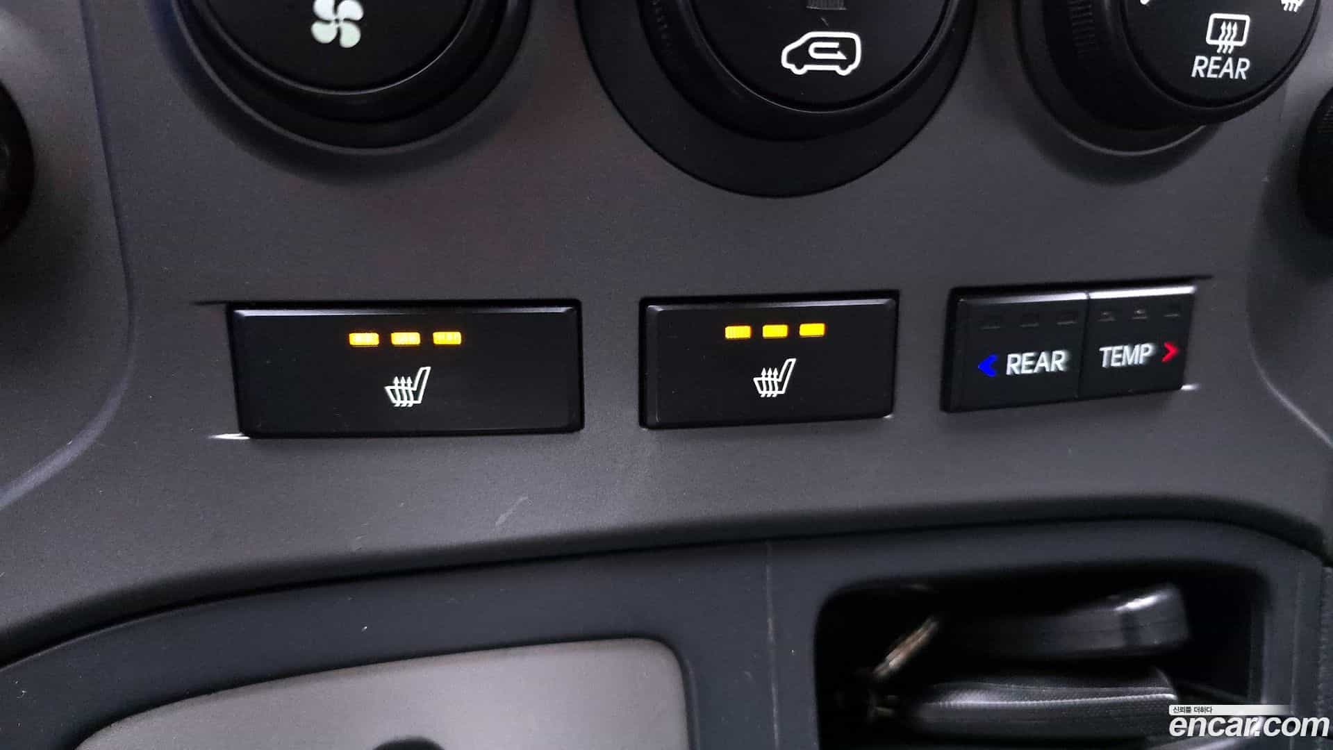Starex Hyundai 2015.4-OPTION-017