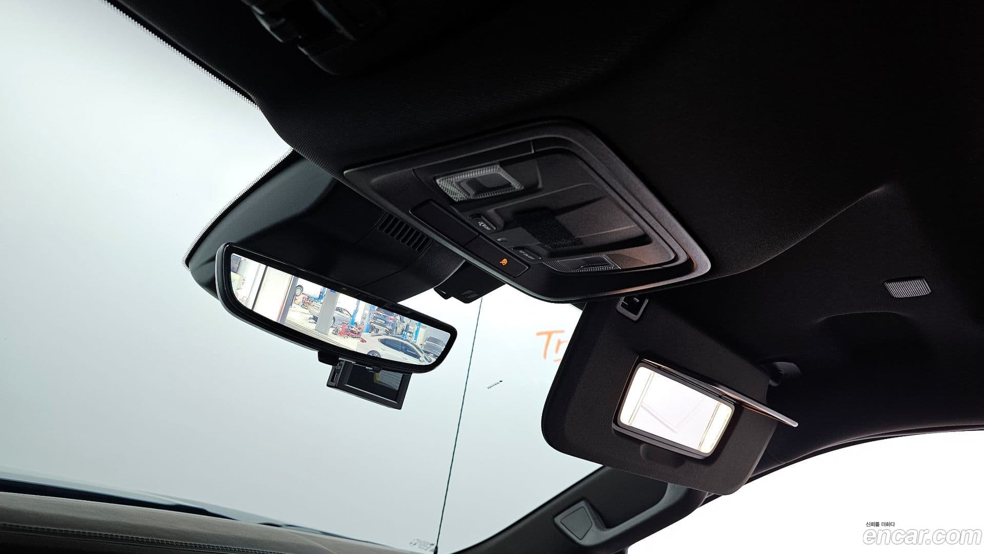 Main__Slider__Photo:Sierra GMC 2024.7-27