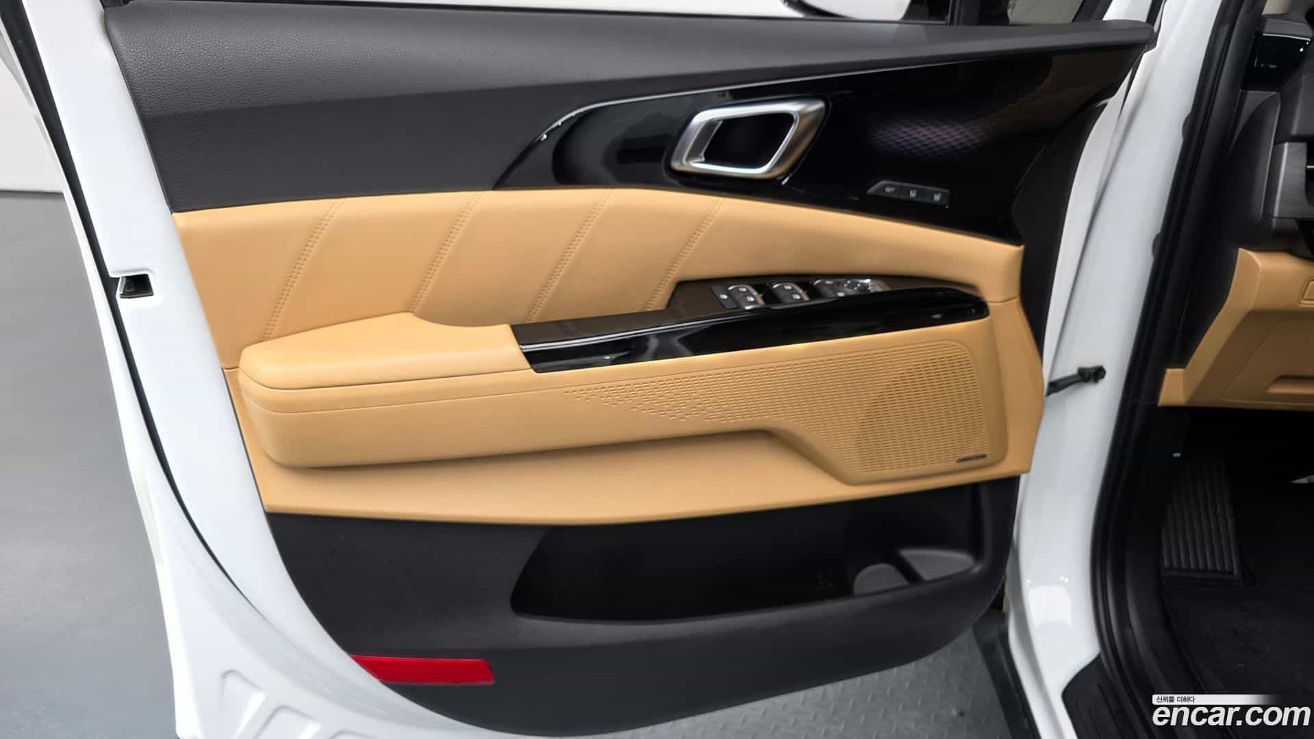 Canival Kia 2021.10-INNER-034