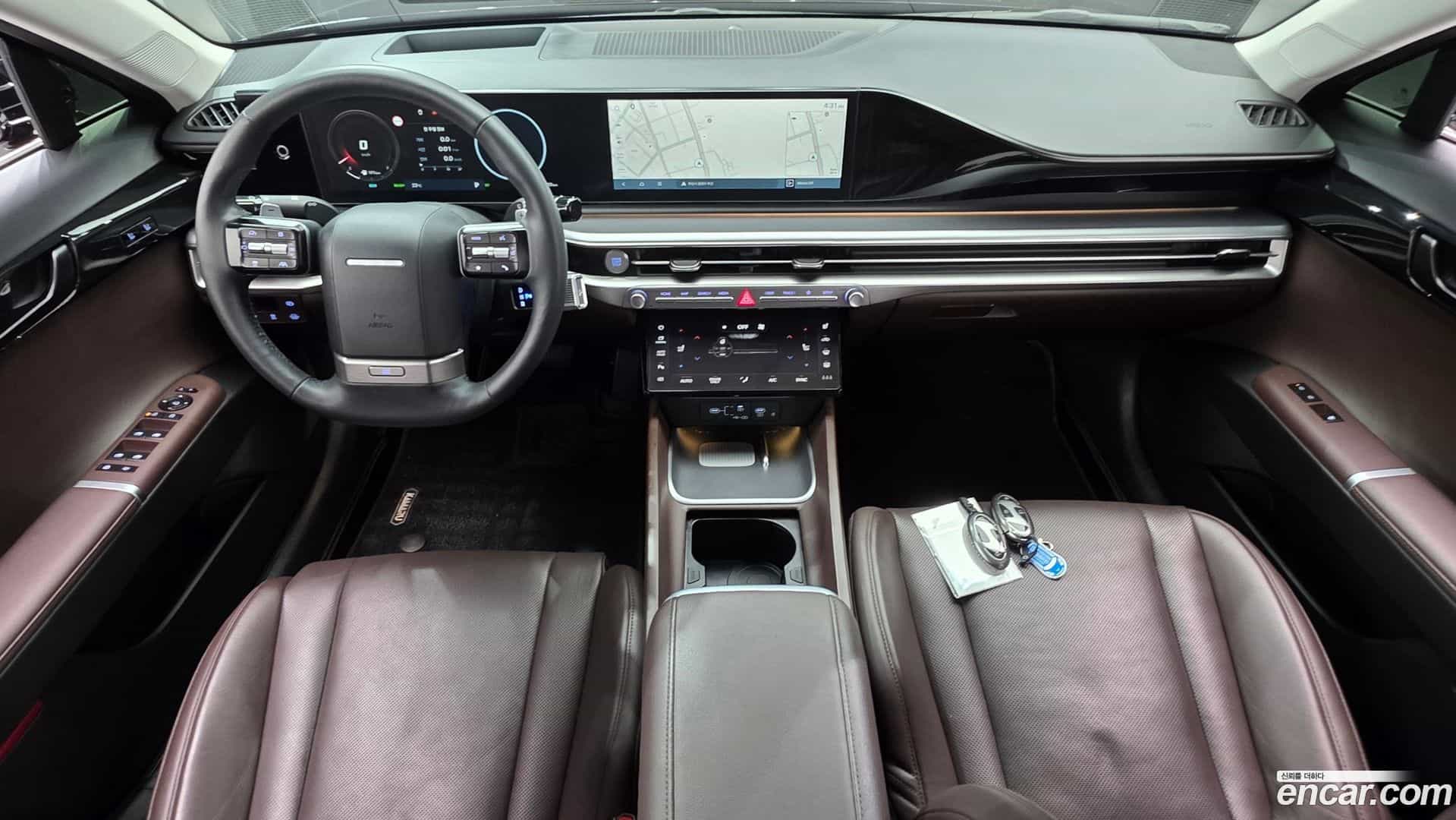 Grandeur Hyundai 2023.2-INNER-007