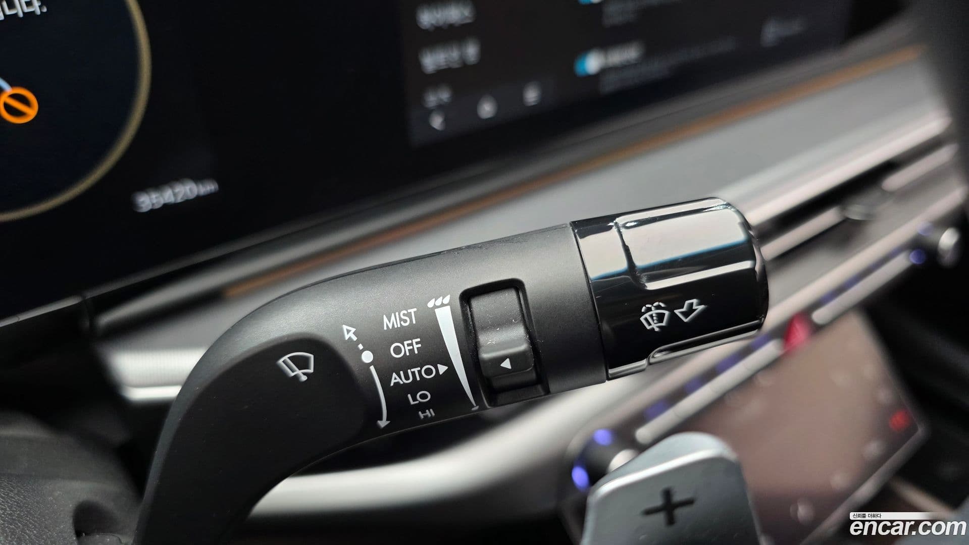 Main__Slider__Photo:Grandeur Hyundai 2023.2-15