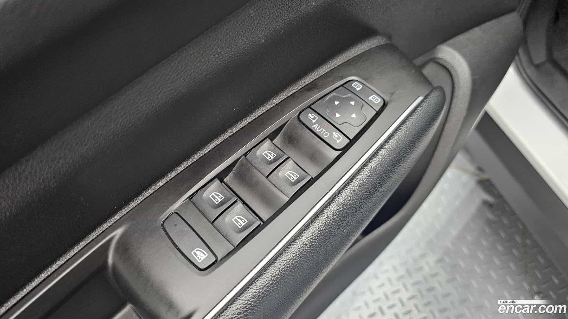 QM6 Renault Korea 2022.6-OPTION-021