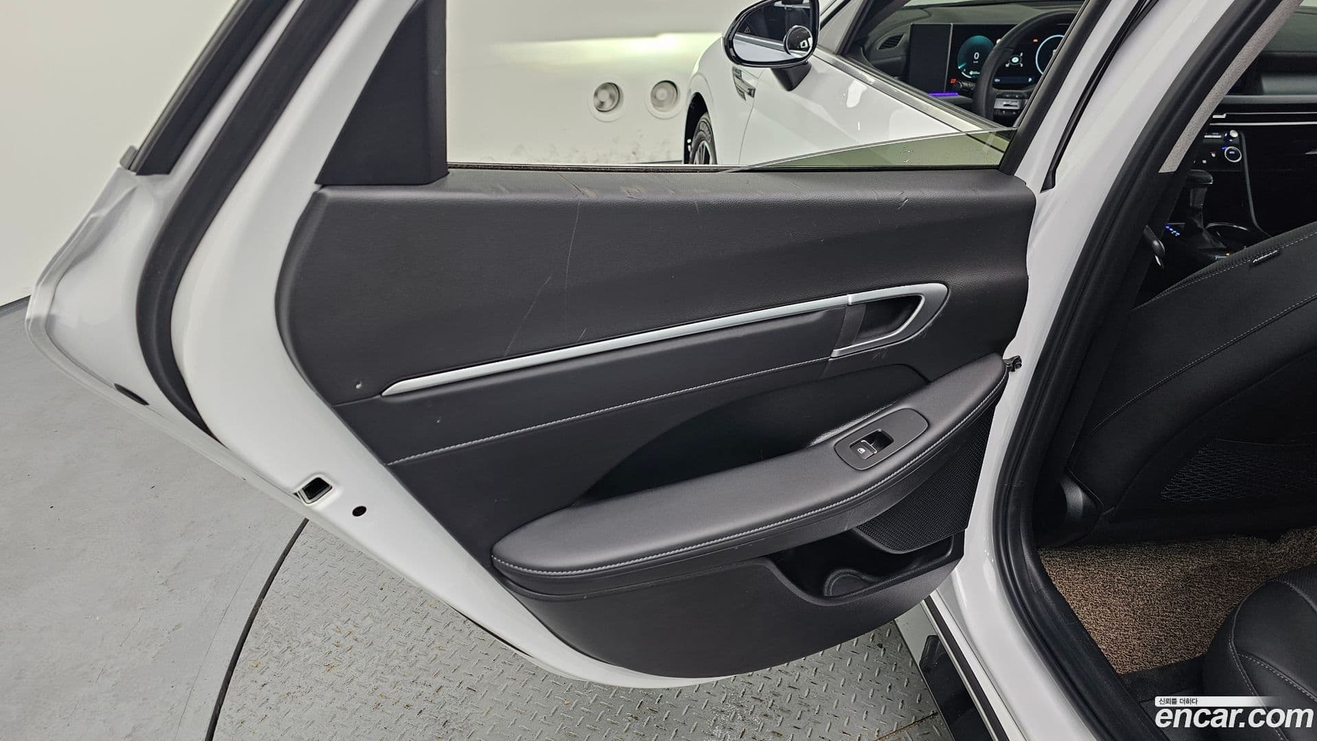 Main__Slider__Photo:Sonata Hyundai 2025.5-24