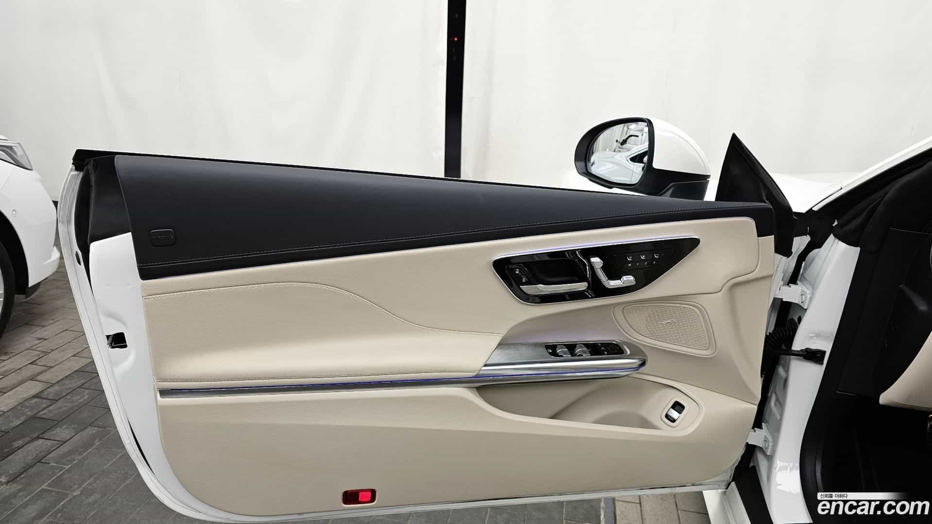 CLE-Class Mercedes-Benz 2024.6-OPTION-049
