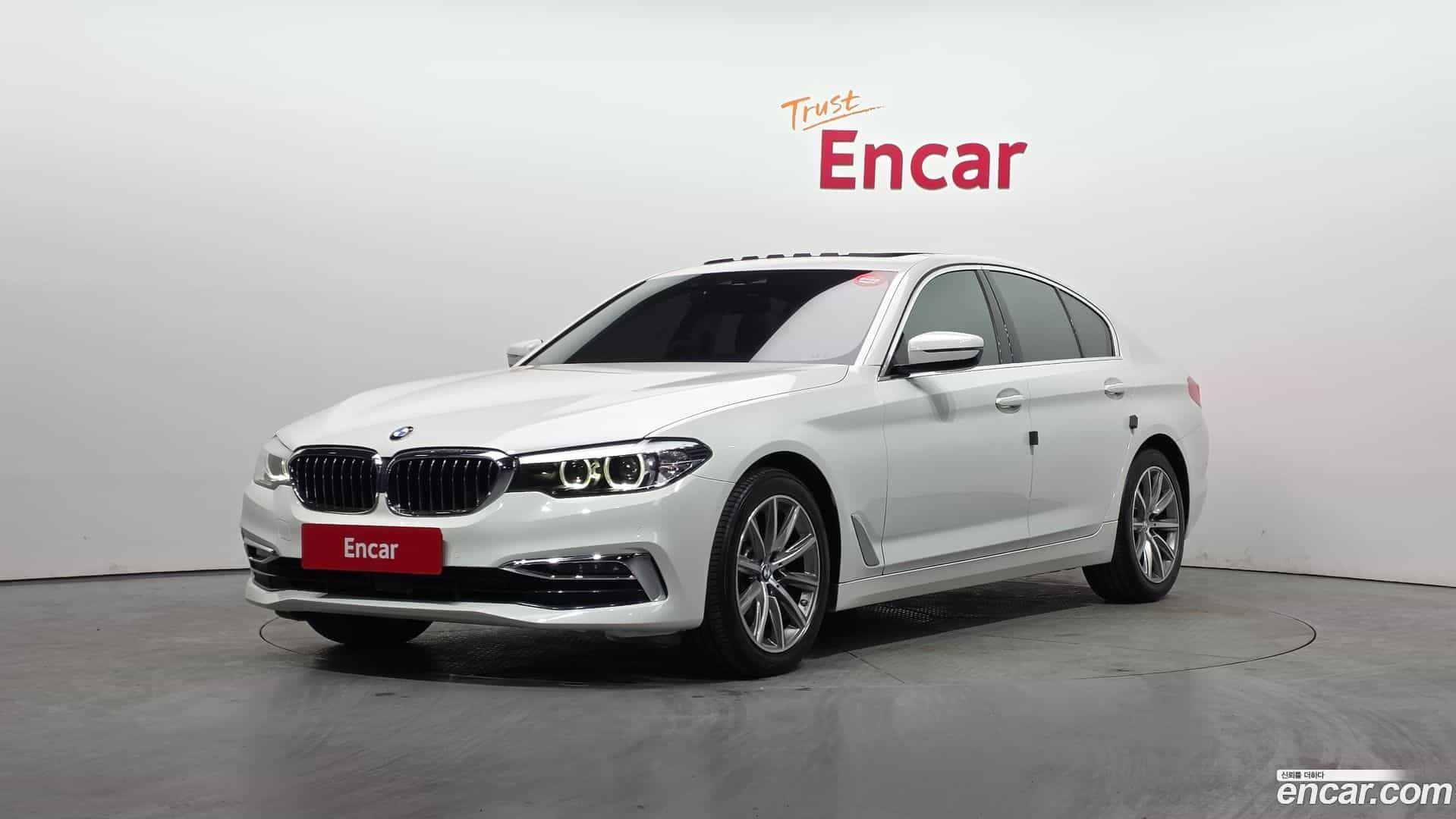 5-Series BMW 2019.5-OUTER-001