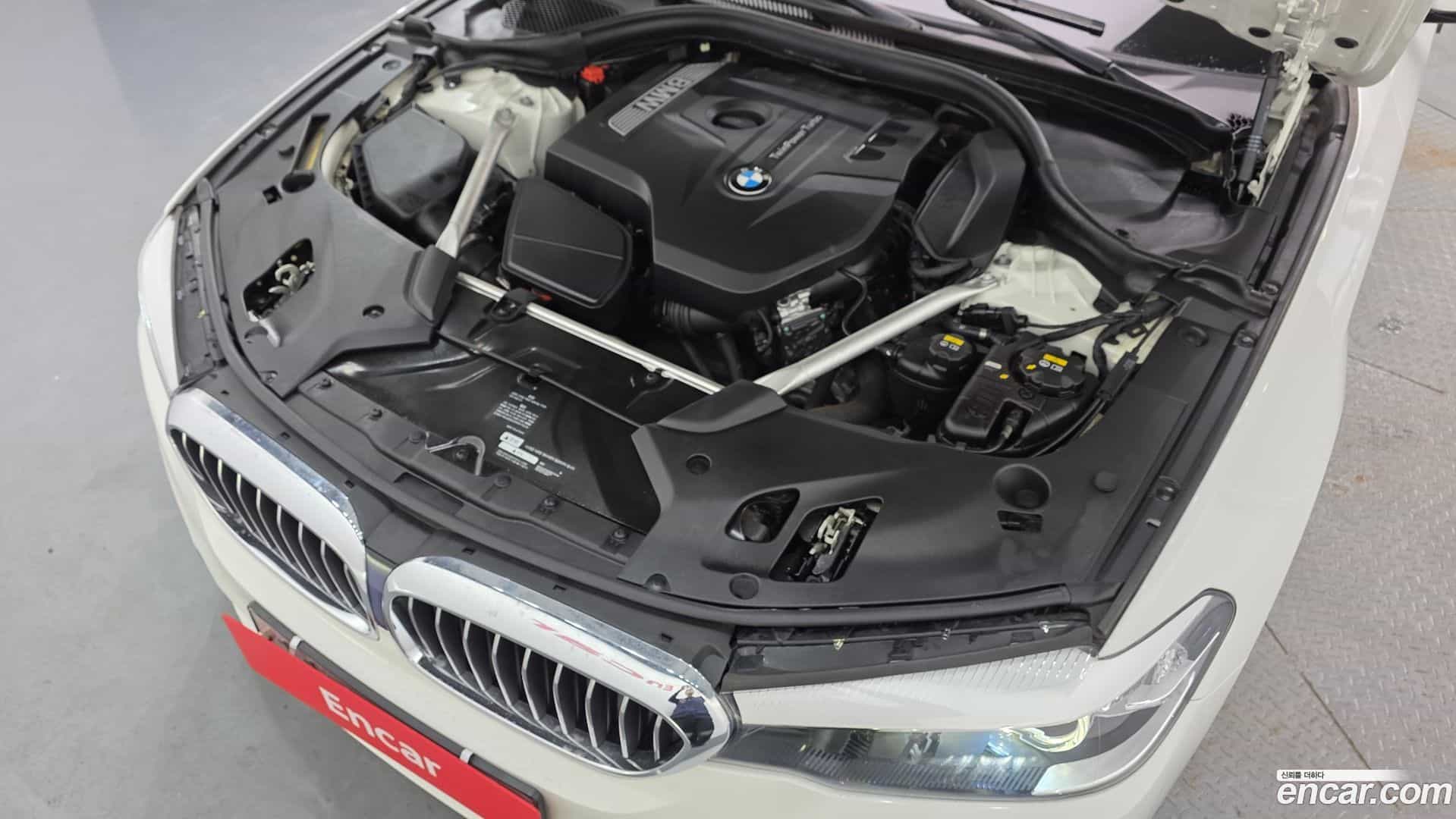 5-Series BMW 2019.5-OUTER-006
