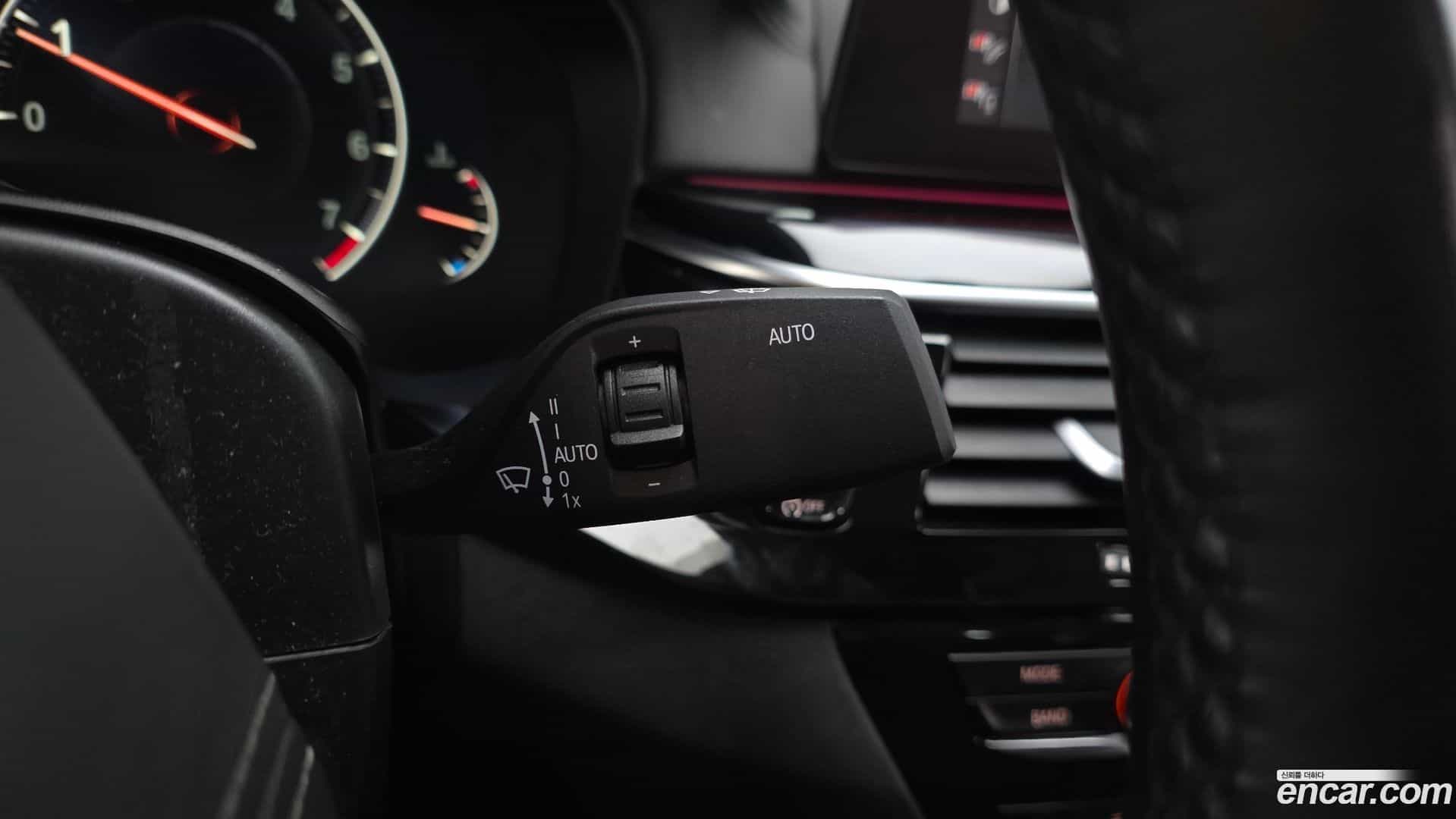 5-Series BMW 2019.5-OPTION-043