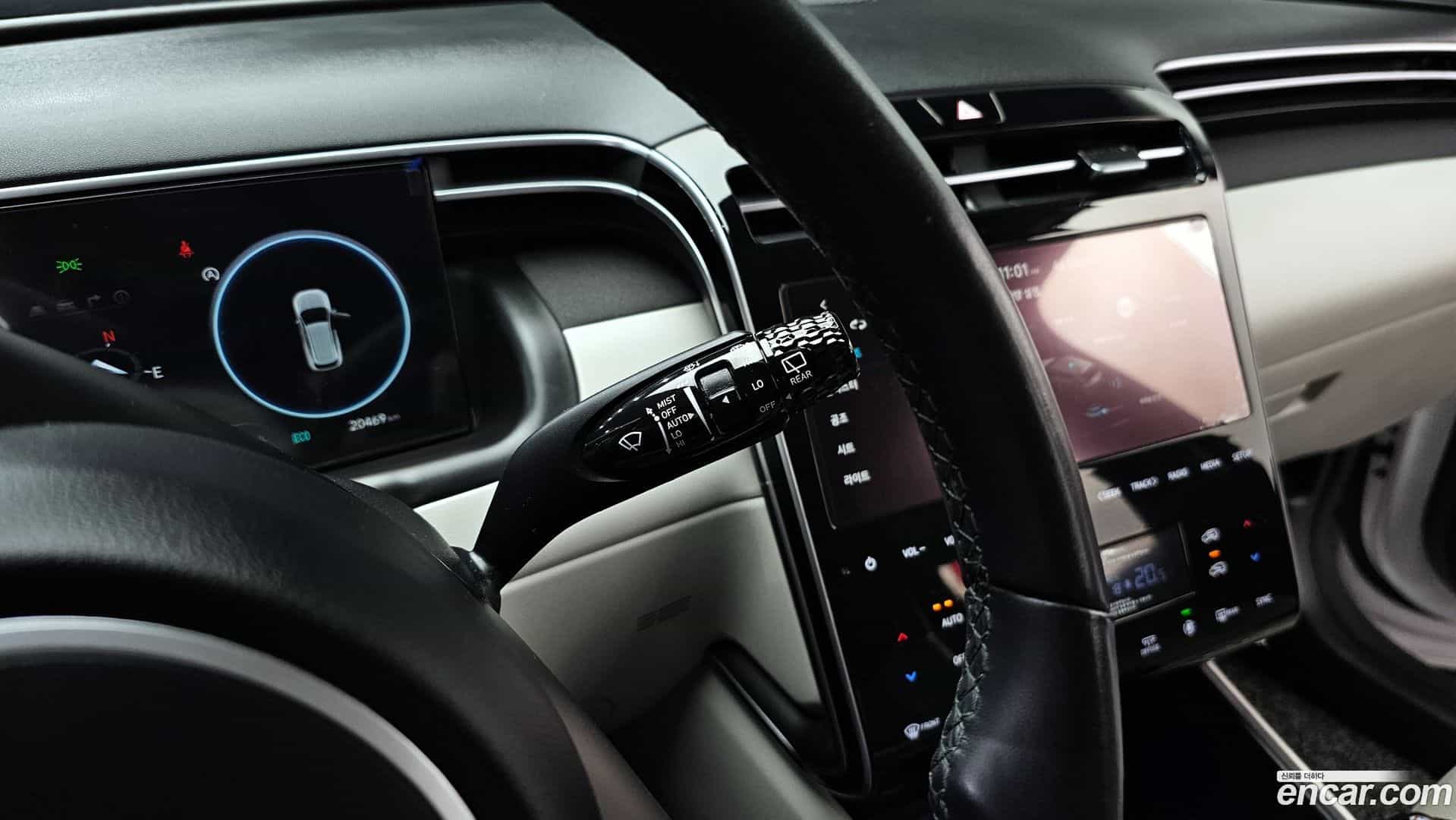 Tucson Hyundai 2023.3-OPTION-046
