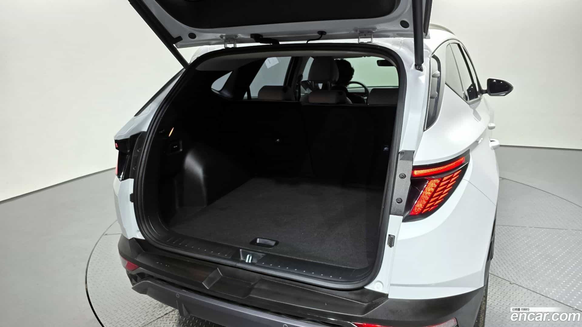 Tucson Hyundai 2023.3-OPTION-047
