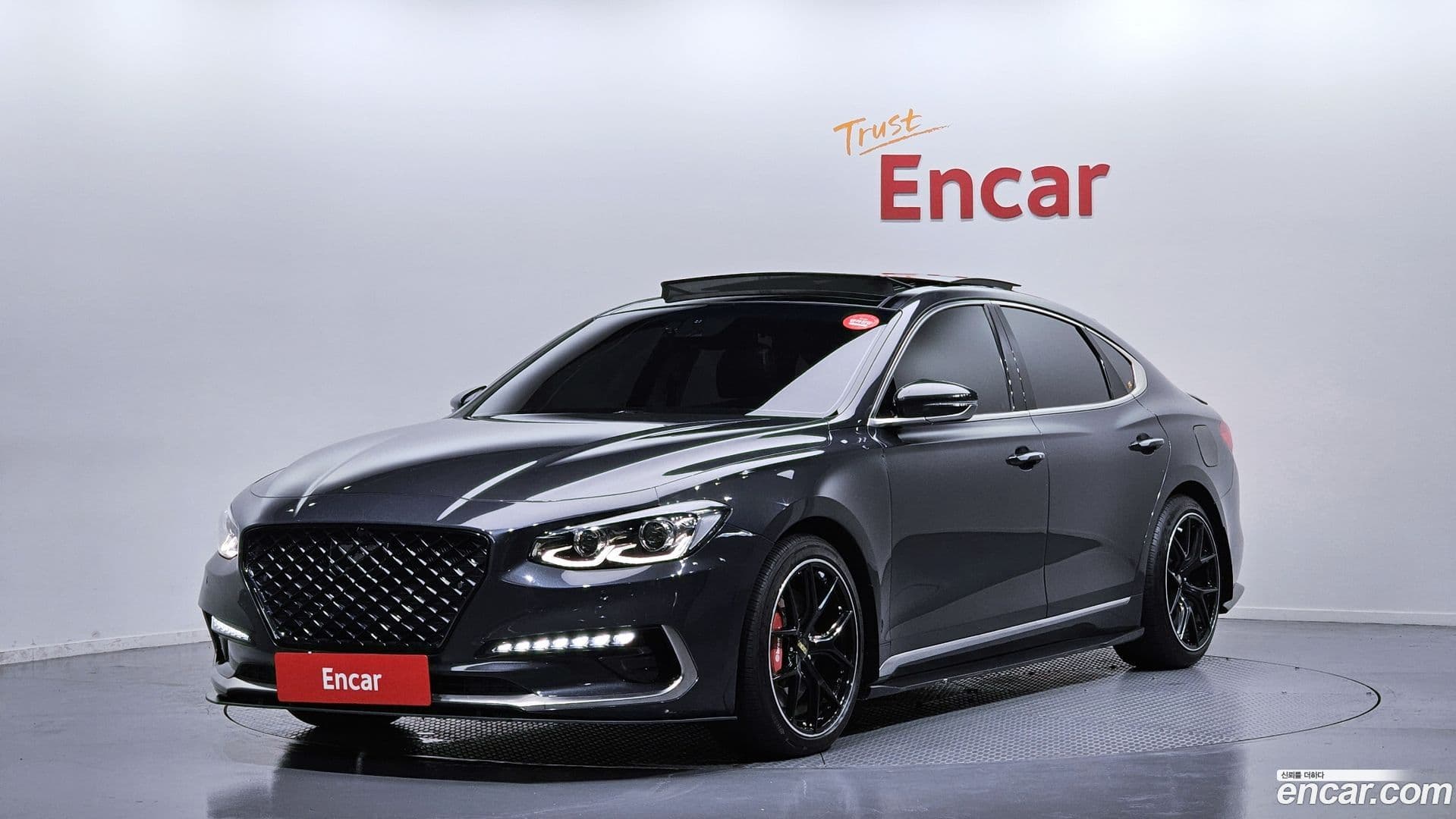 Main__Slider__Photo:Grandeur Hyundai 2018.9-0