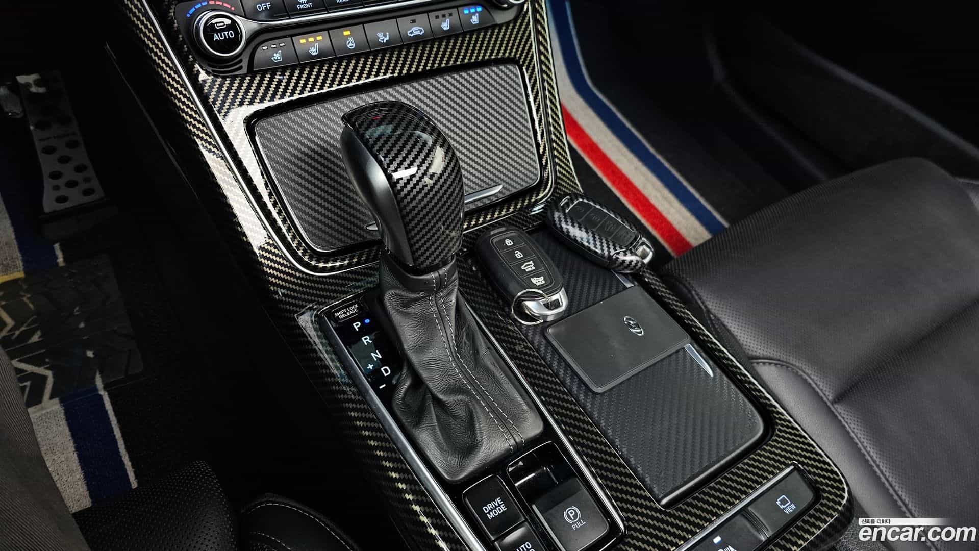 Grandeur Hyundai 2018.9-INNER-009