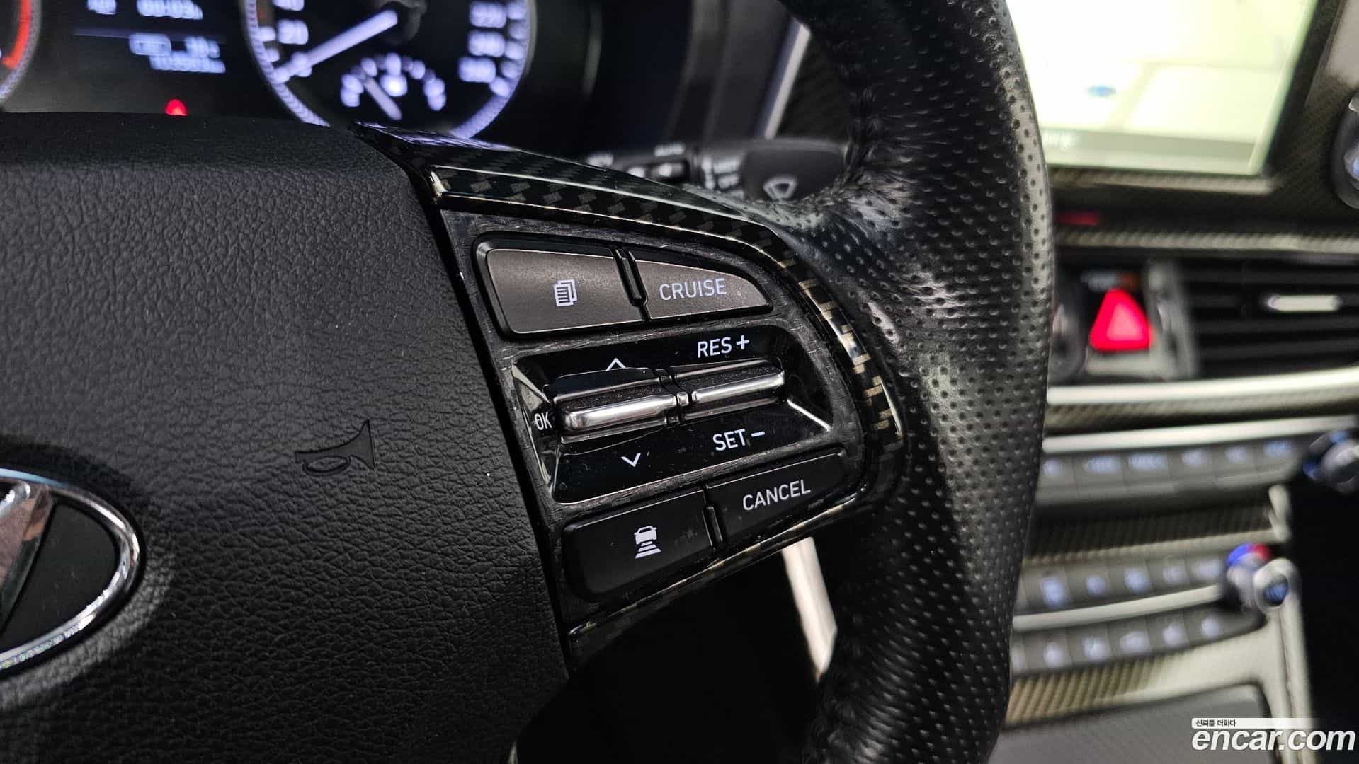 Grandeur Hyundai 2018.9-OPTION-019