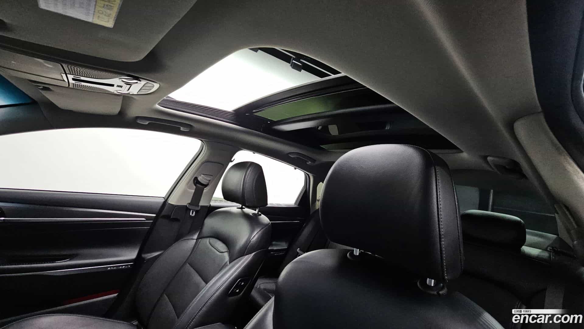 Grandeur Hyundai 2018.9-OPTION-020