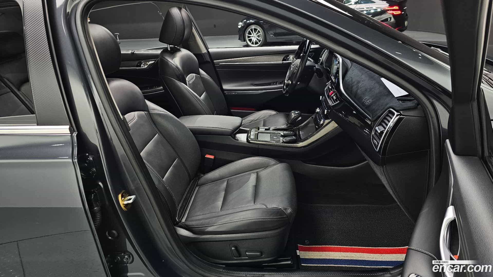 Grandeur Hyundai 2018.9-INNER-036