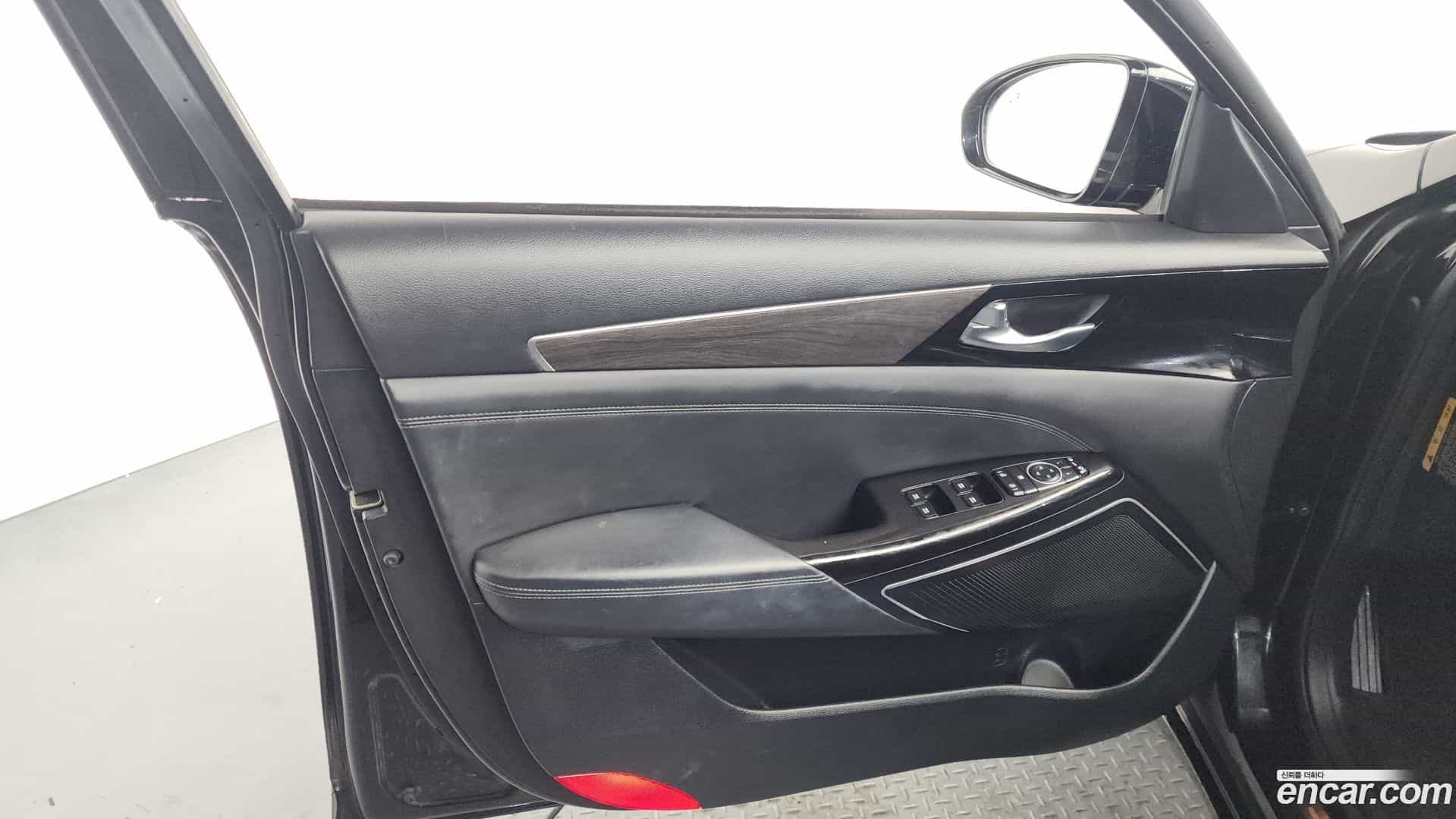 K7 Kia 2020.1-INNER-034