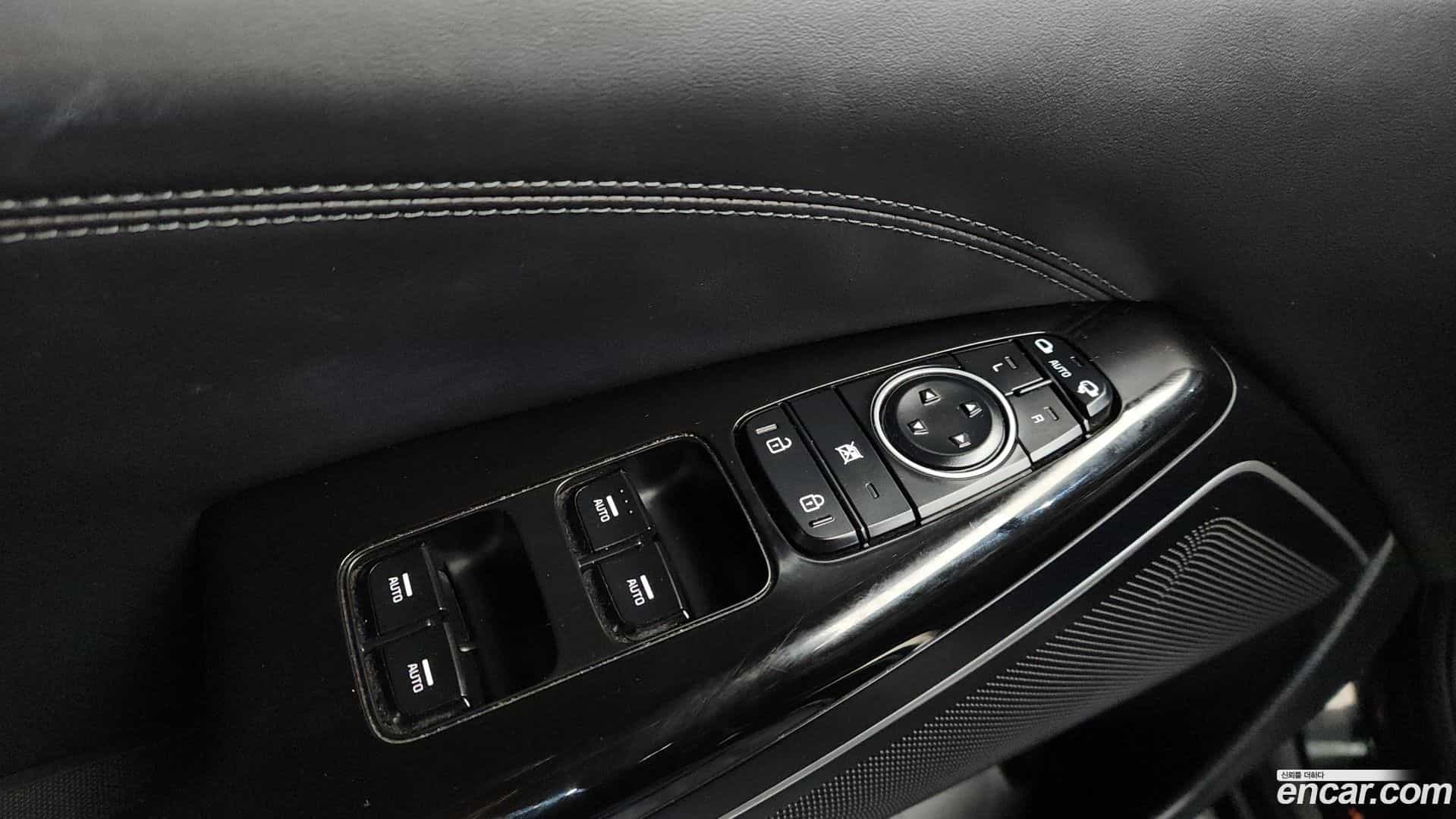 K7 Kia 2020.1-OPTION-048