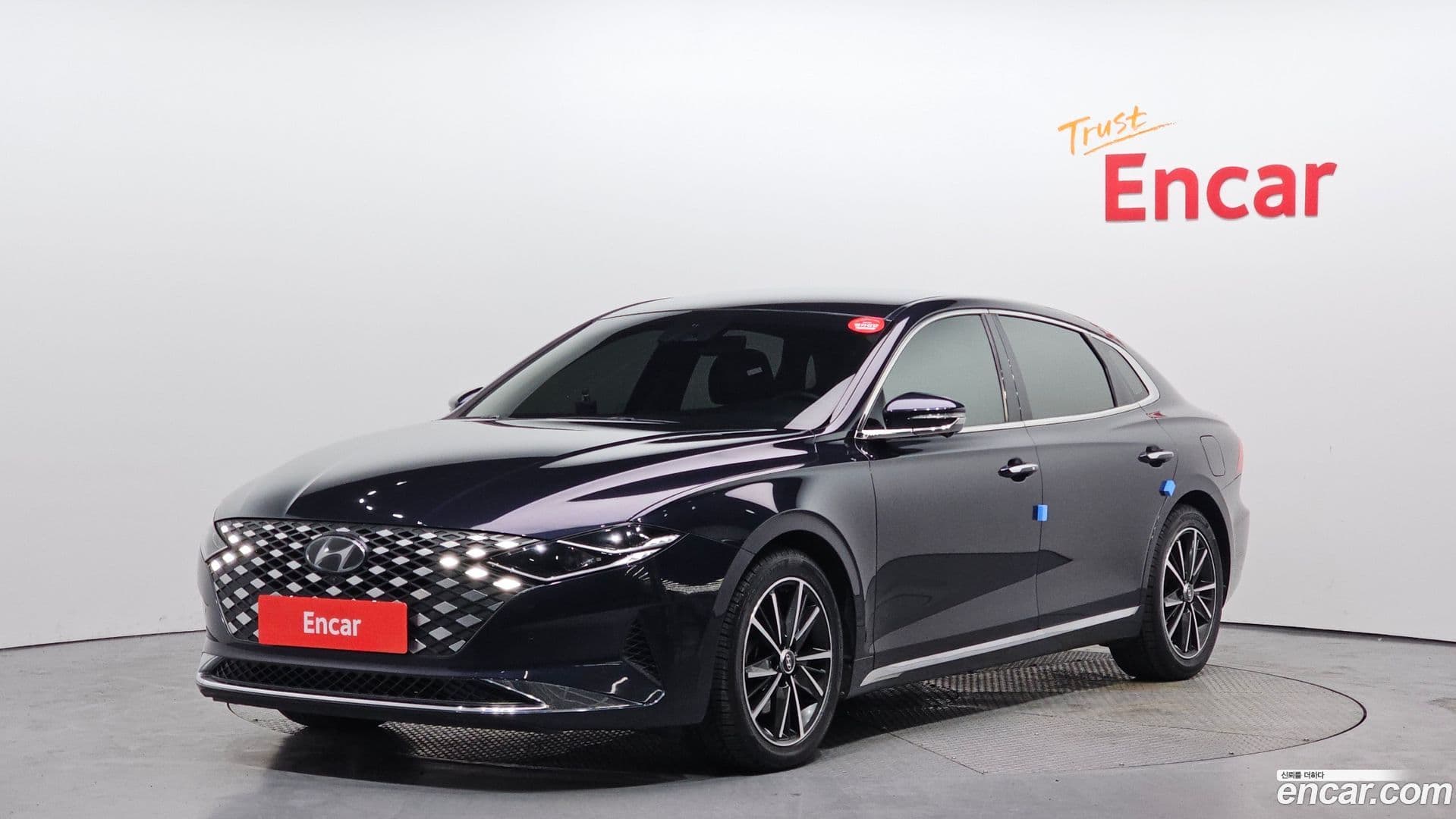Main__Slider__Photo:Grandeur Hyundai 2020.0-0