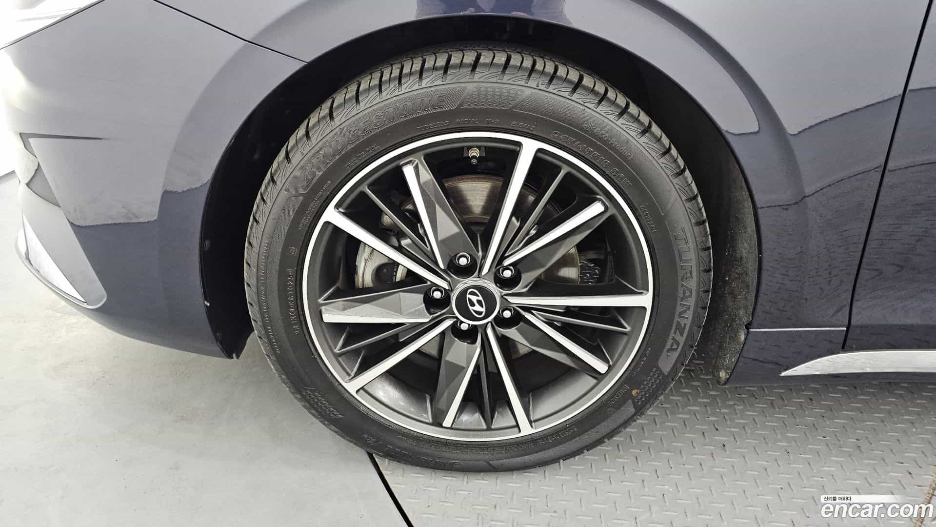 Grandeur Hyundai 2020.0-OUTER-005