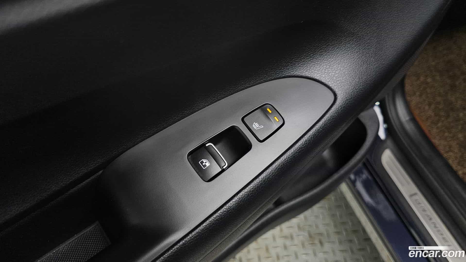 Grandeur Hyundai 2020.0-OPTION-023