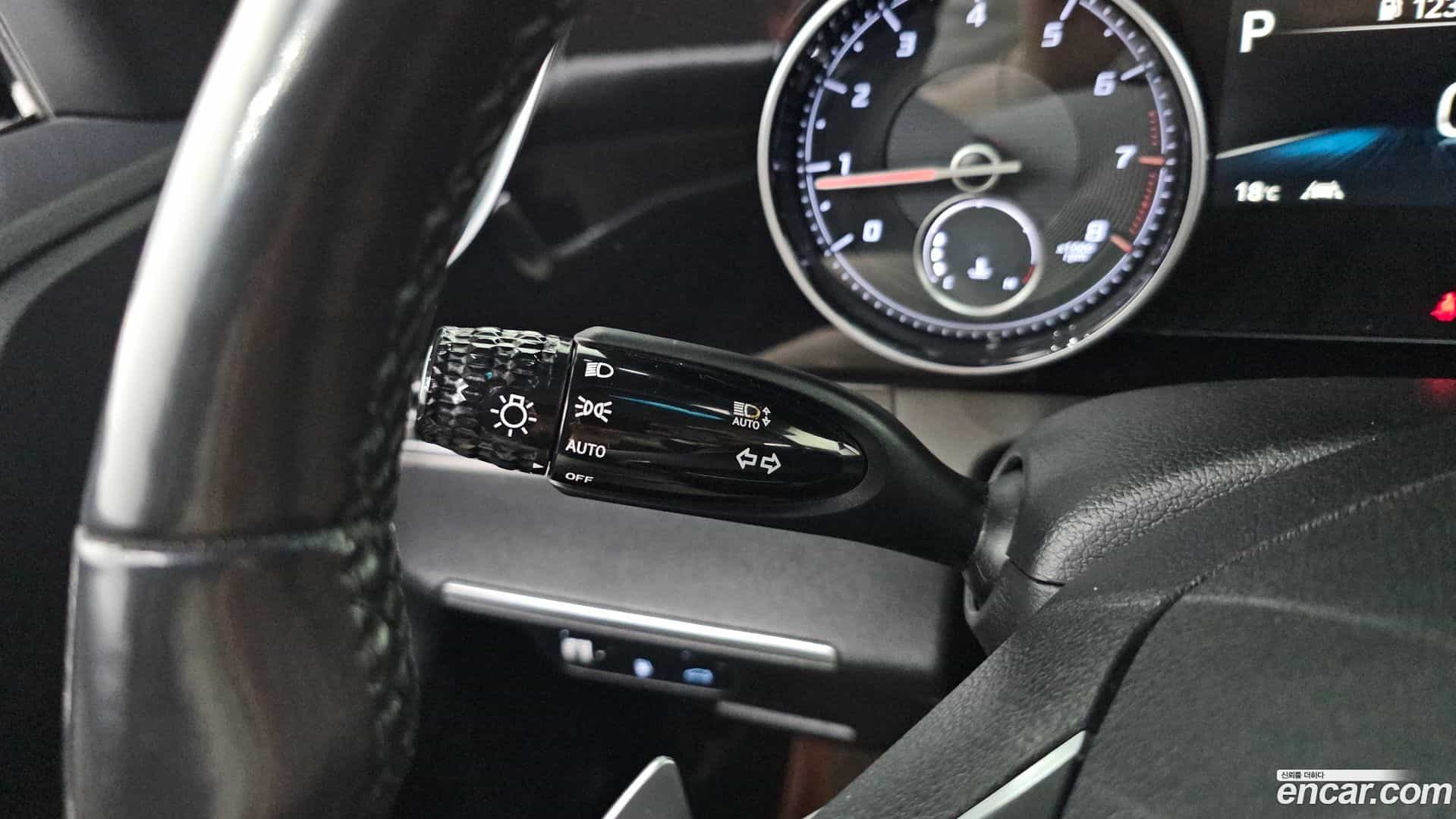 Grandeur Hyundai 2020.0-OPTION-043