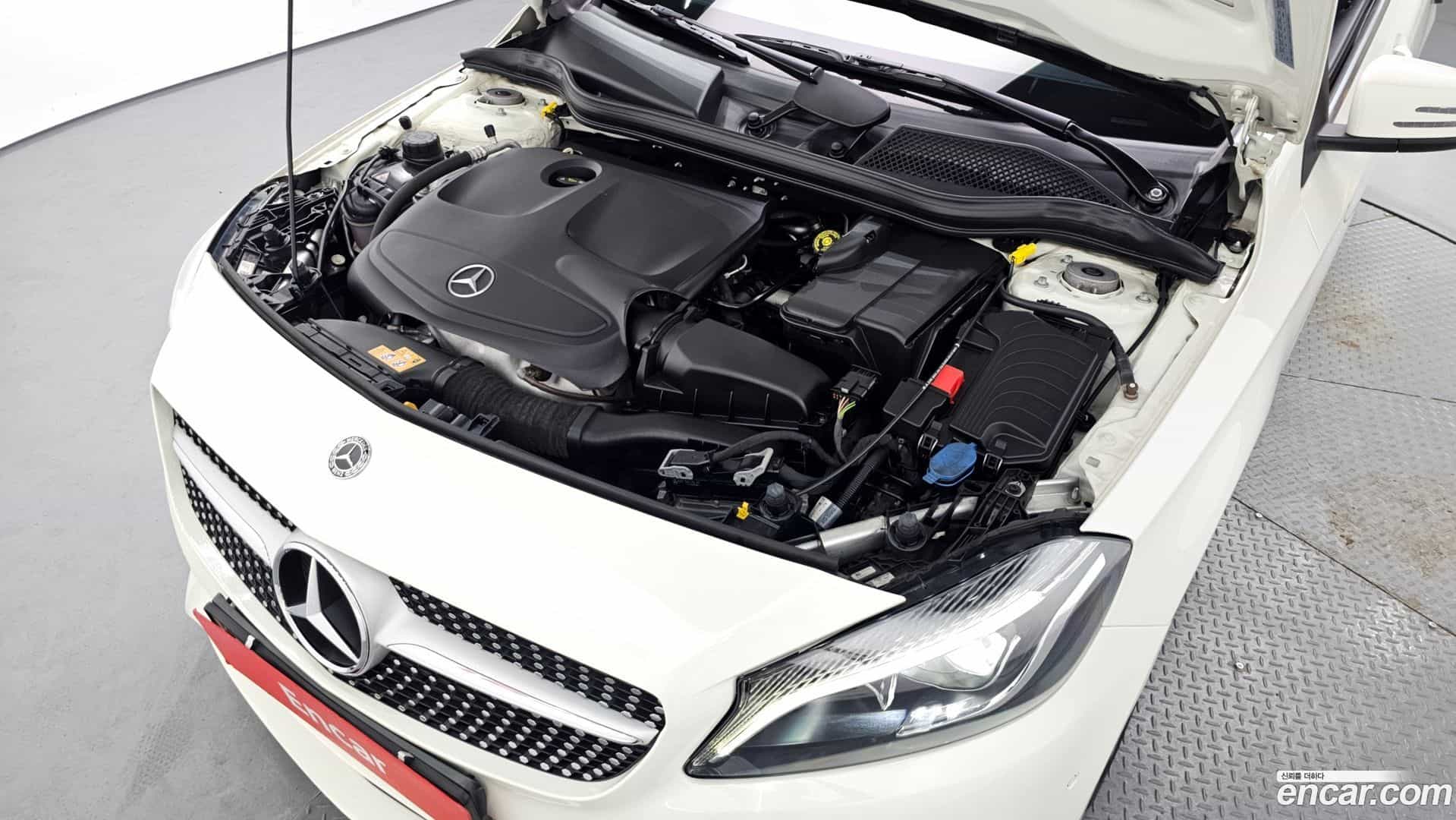 A-Class Mercedes-Benz 2017.8-OUTER-006