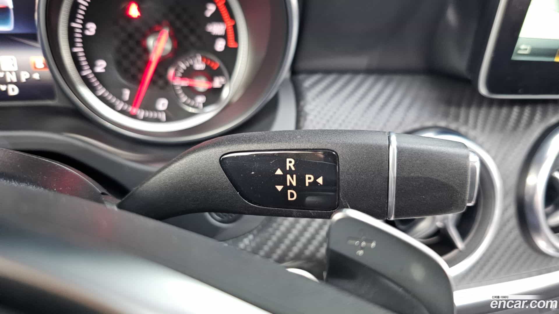 A-Class Mercedes-Benz 2017.8-INNER-009