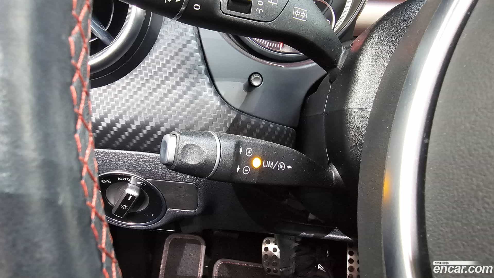 A-Class Mercedes-Benz 2017.8-OPTION-041