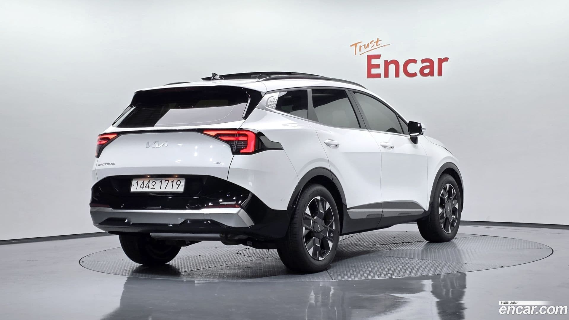 Main__Slider__Photo:Sportage Kia 2025.1-1