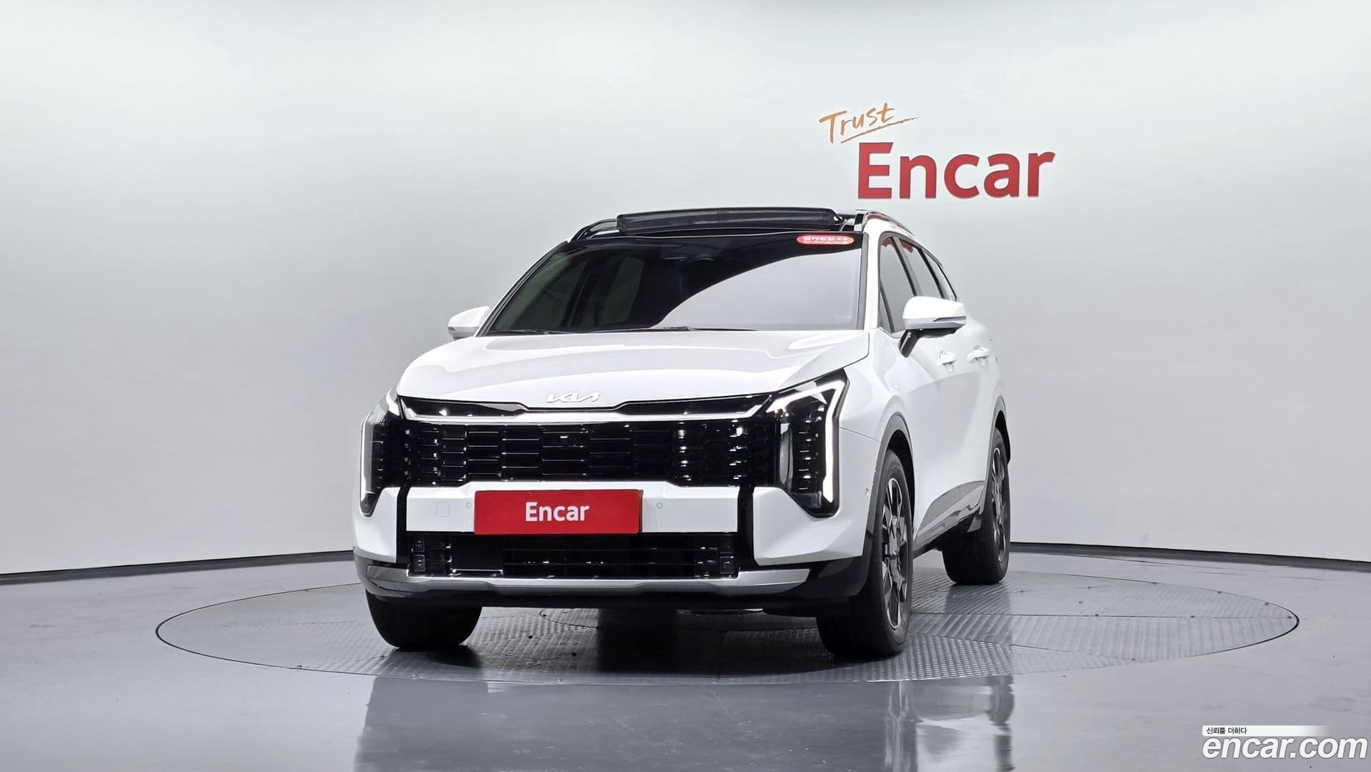 Main__Slider__Photo:Sportage Kia 2025.1-2