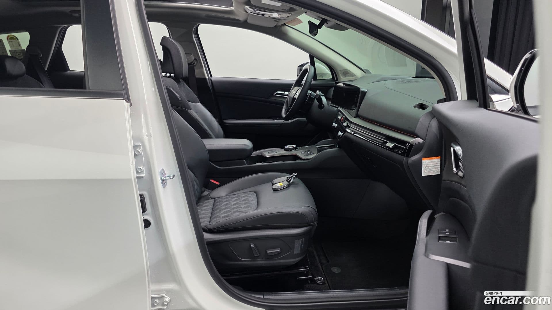 Main__Slider__Photo:Sportage Kia 2025.1-11