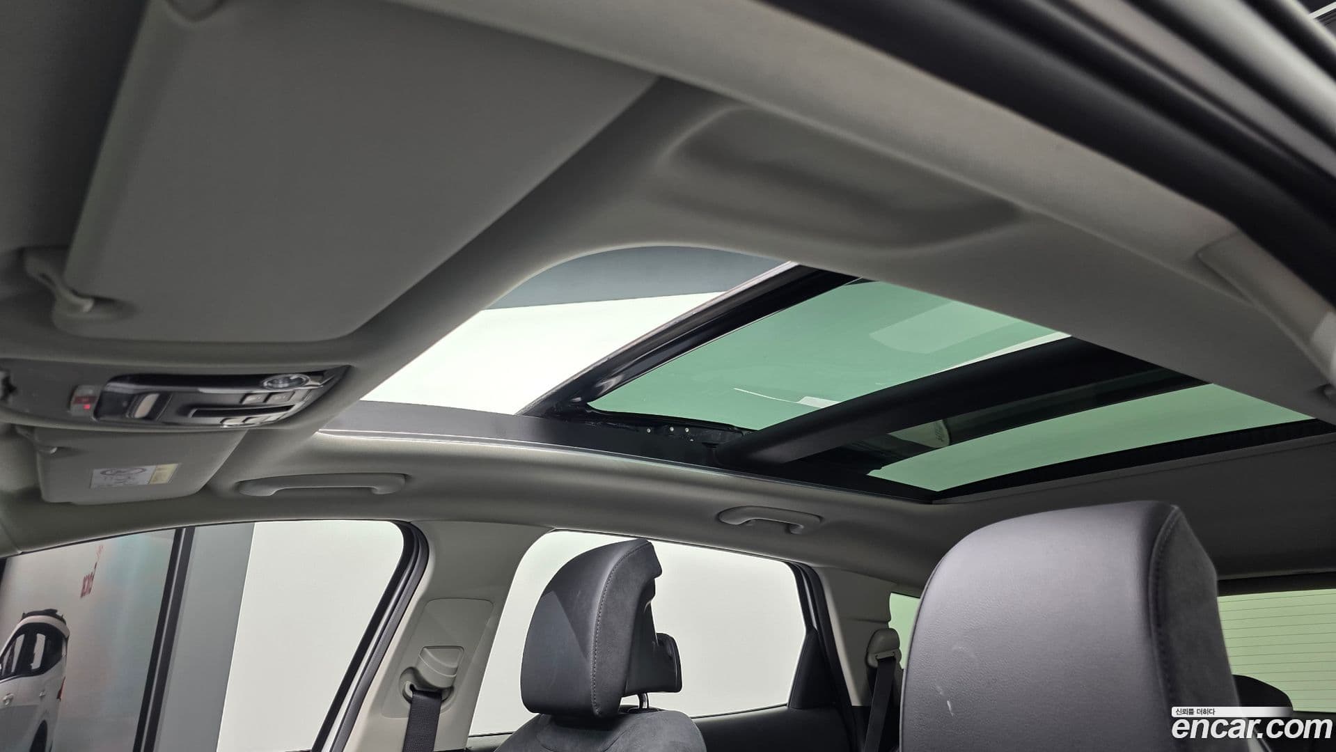 Main__Slider__Photo:Sportage Kia 2025.1-18