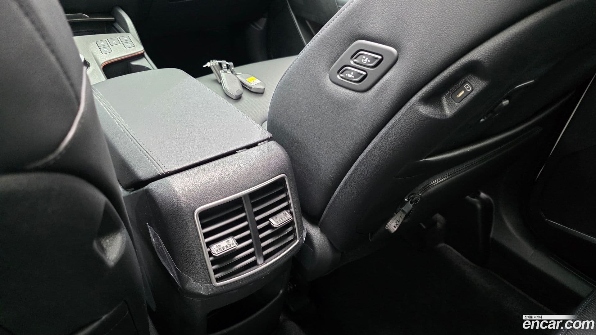 Main__Slider__Photo:Sportage Kia 2025.1-31