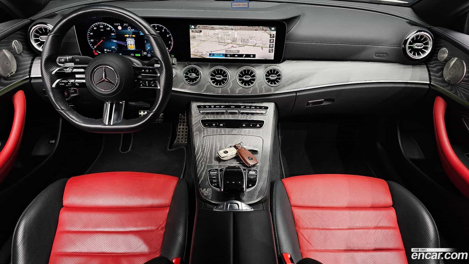 E-Class Mercedes-Benz 2022.2-INNER-007