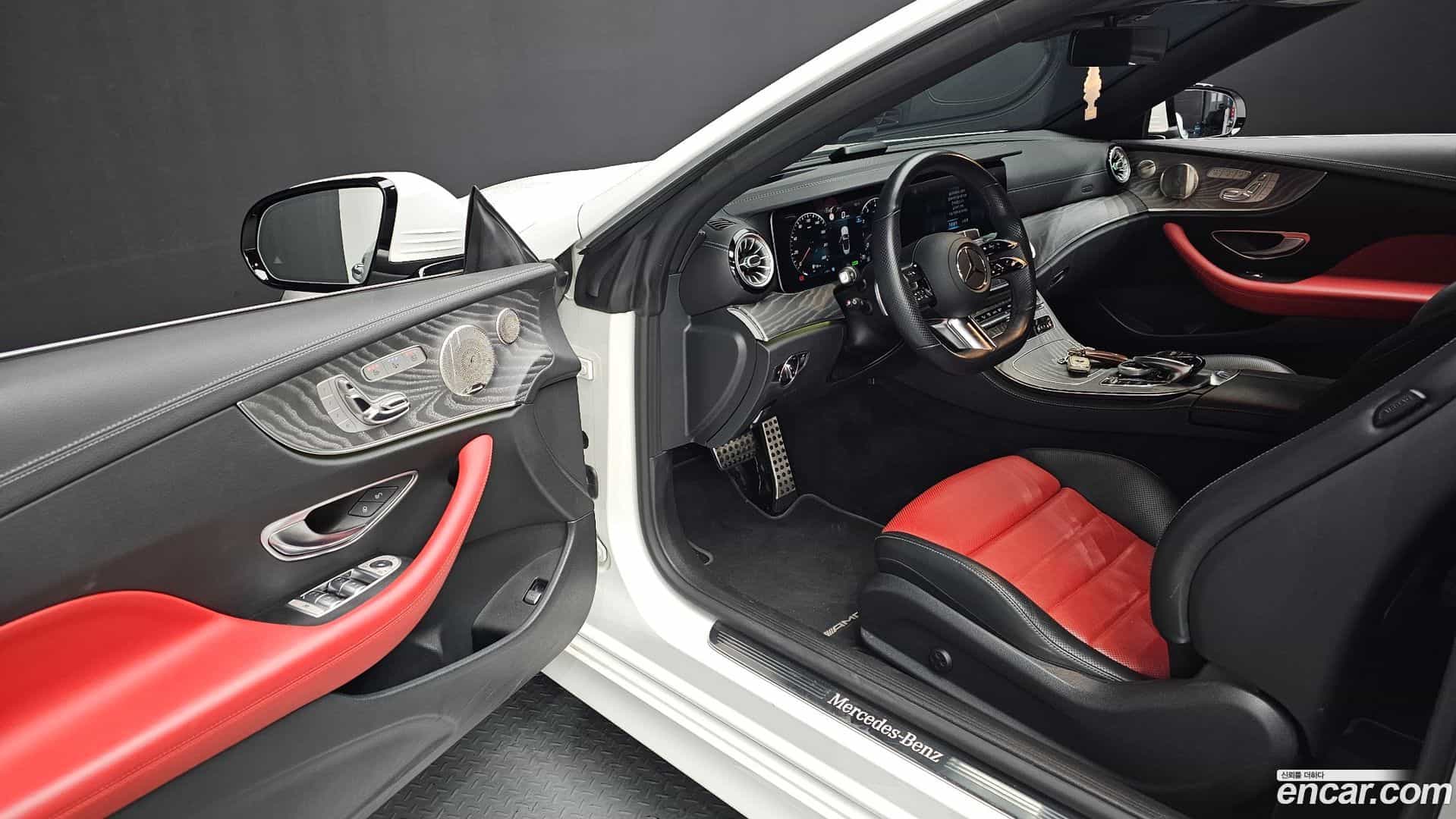 E-Class Mercedes-Benz 2022.2-OPTION-015