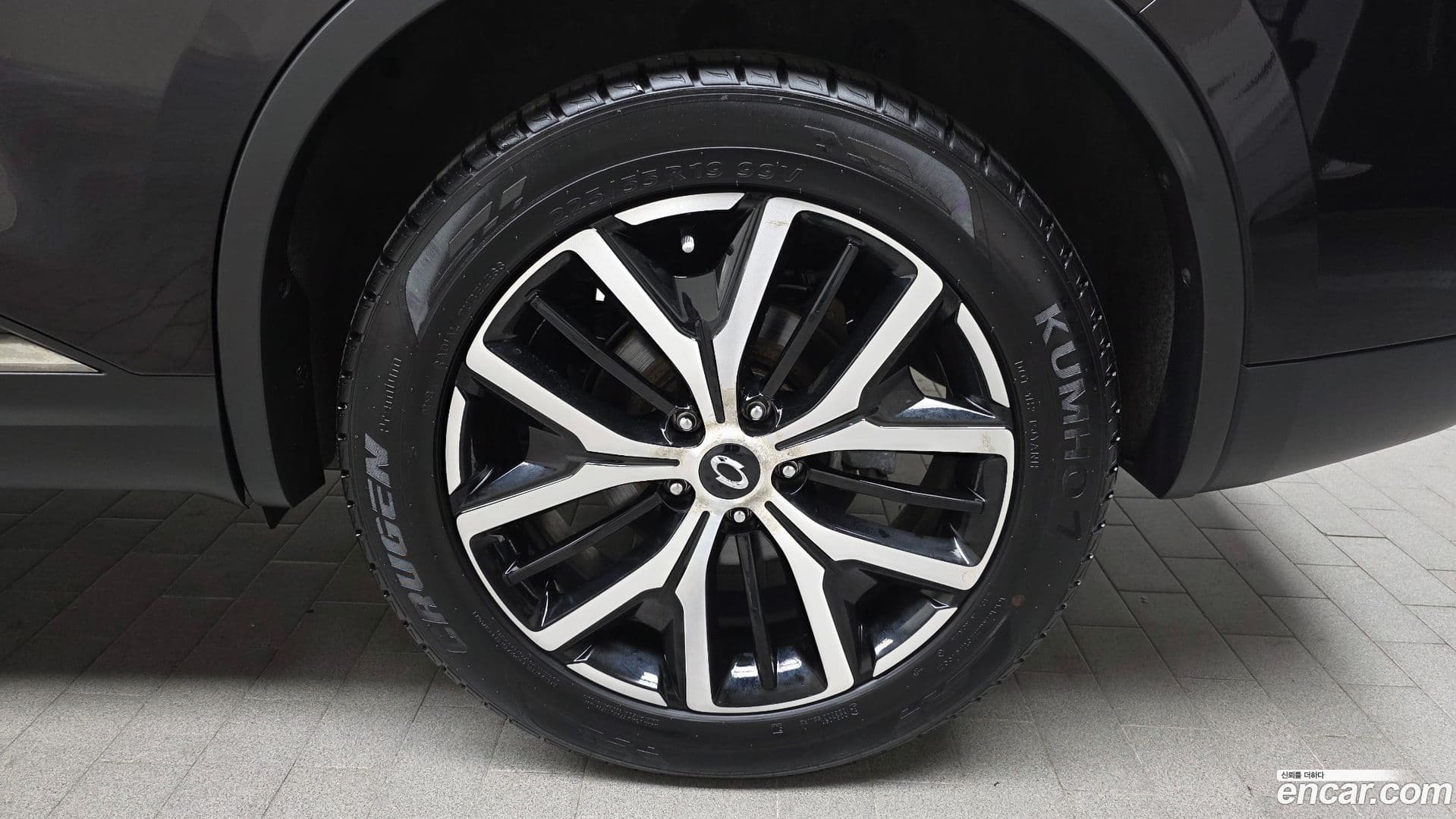 Main__Slider__Photo:QM6 Renault Korea 2023.0-20