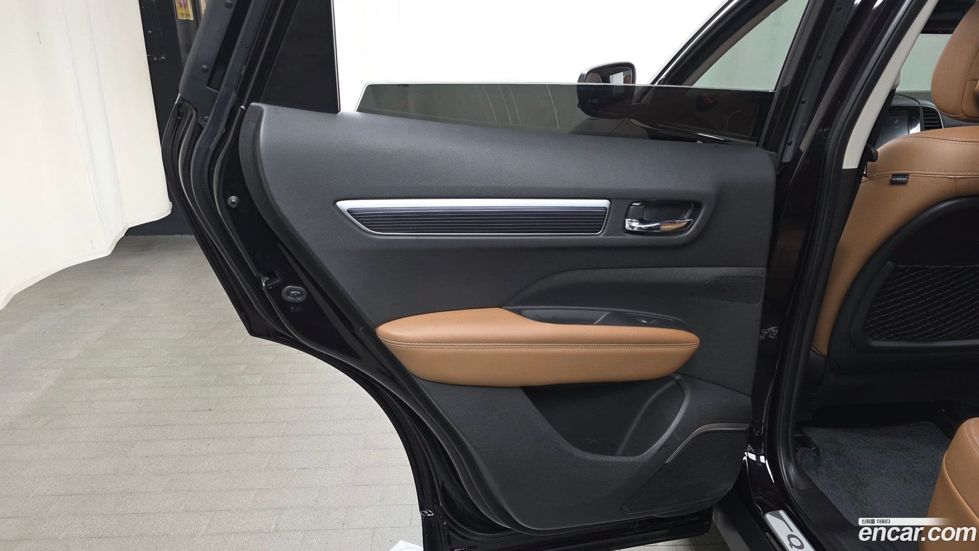 Main__Slider__Photo:QM6 Renault Korea 2023.0-24