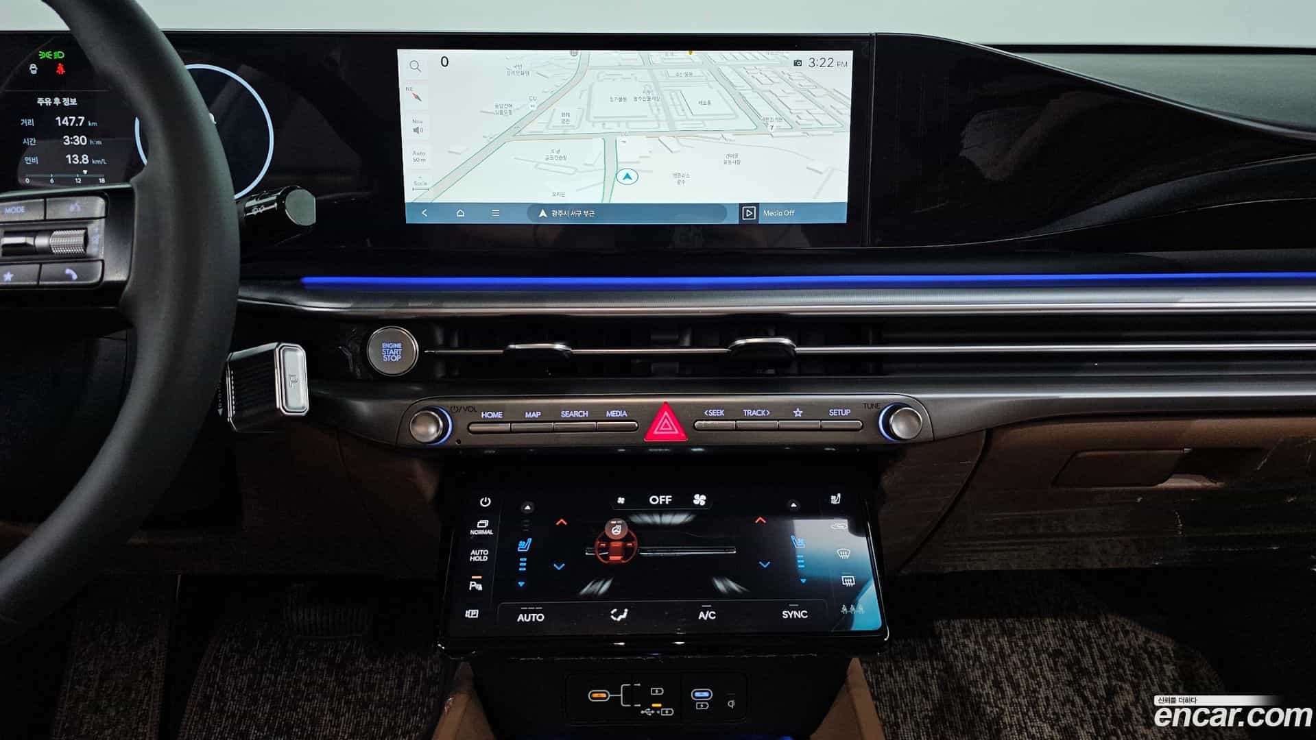 Grandeur Hyundai 2025.8-OPTION-017